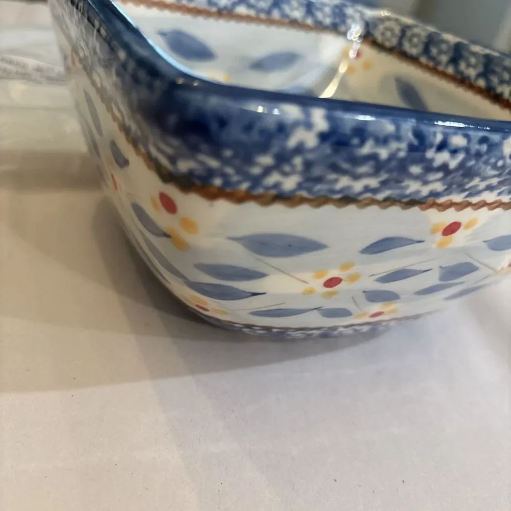 Temp-tations By Tara Old World Blue 1.5 Qt Bowl and Lid Serving Dish Decorative
